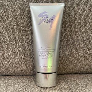 MONAT Studio One- Air Dry Cream